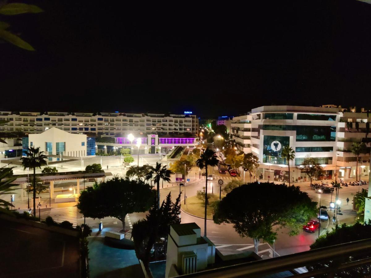 Exclusive Puerto Banus Beach Apartment Free Parking Wifi & Swimming Pool Marbella Buitenkant foto