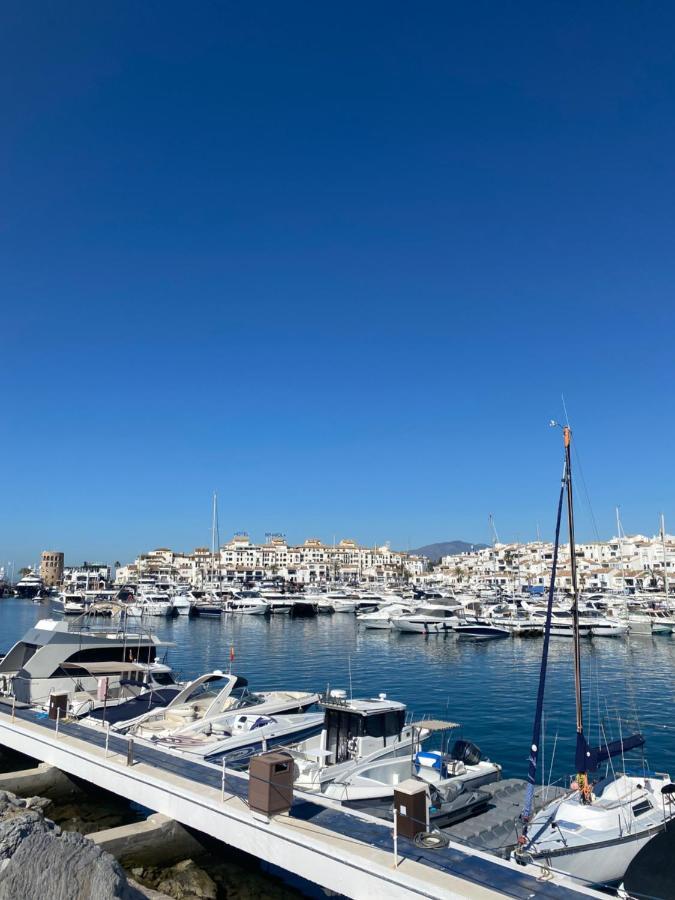 Exclusive Puerto Banus Beach Apartment Free Parking Wifi & Swimming Pool Marbella Buitenkant foto